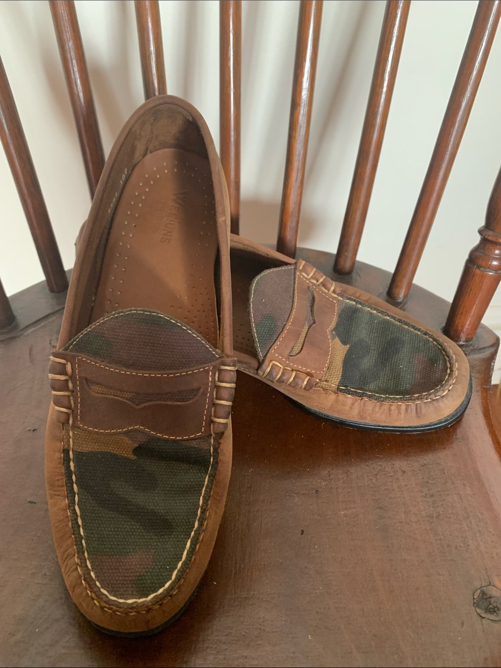 Weejuns Men's Brown Camo Penny Loafers 9D GH Bass Gently Used